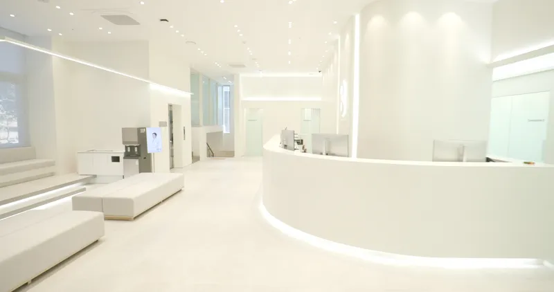 Eight Plastic Surgery Clinic