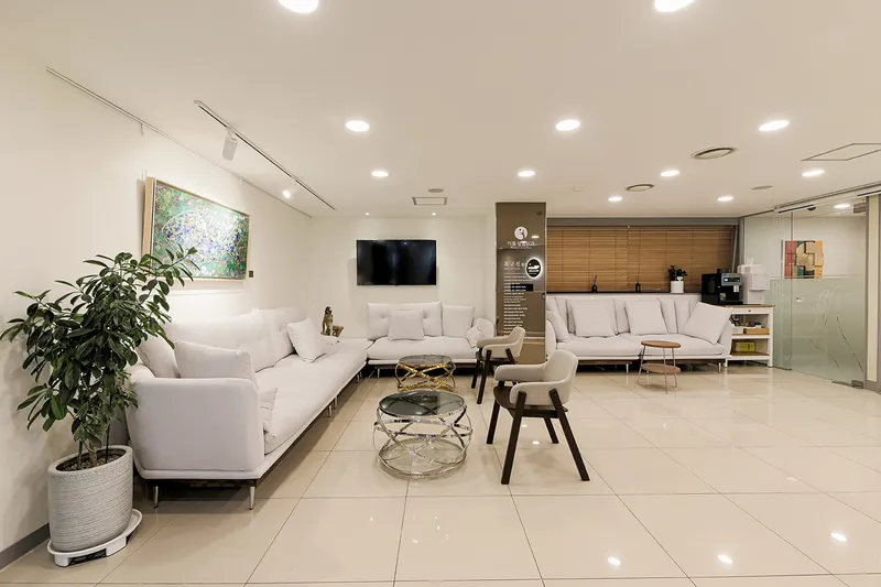 IRoom Plastic Surgery Clinic