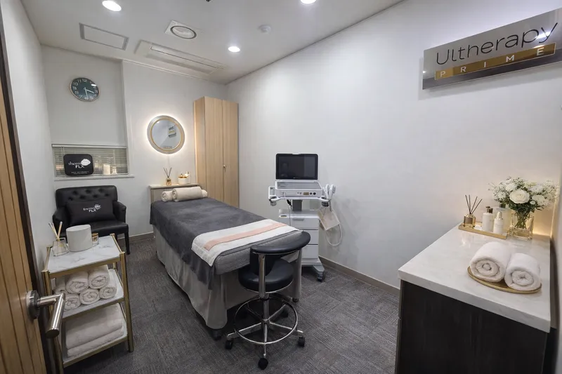 Gowoon World Kim Yang-je Jang Bong-seok Dermatology Clinic