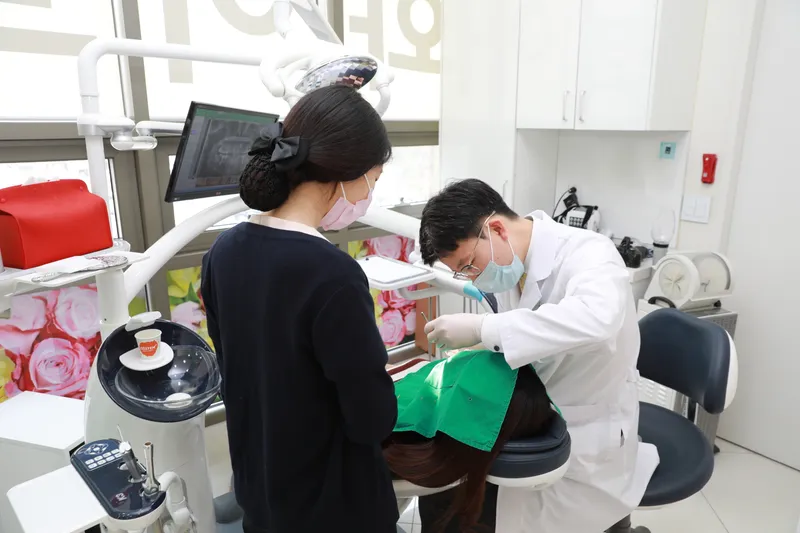 서울화이트치과의원