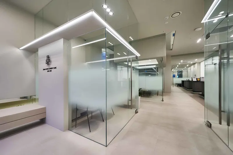 Labom Plastic Surgery Clinic