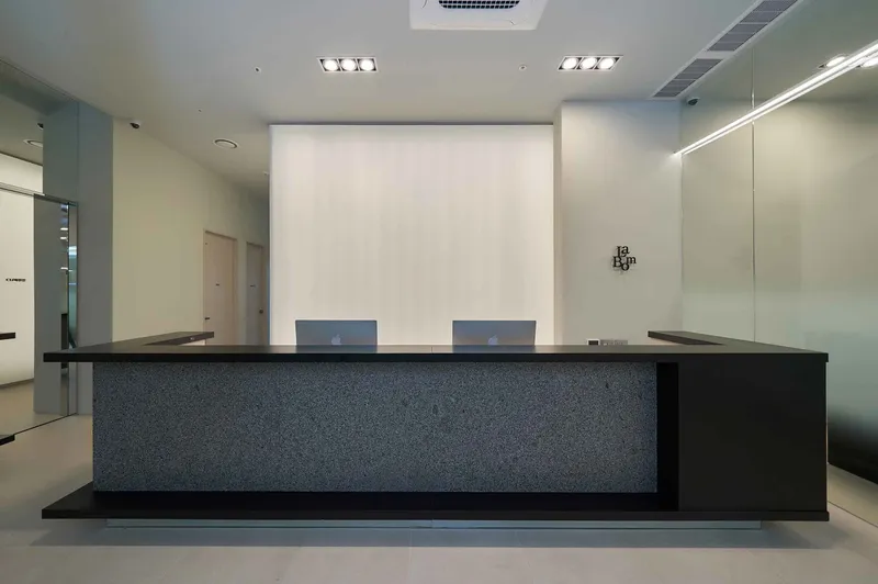 Labom Plastic Surgery Clinic