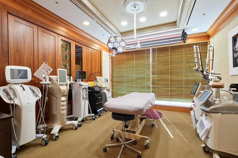 Cheongdam ENVI Clinic