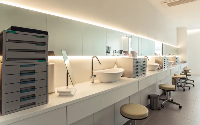 CNB Eye Clinic