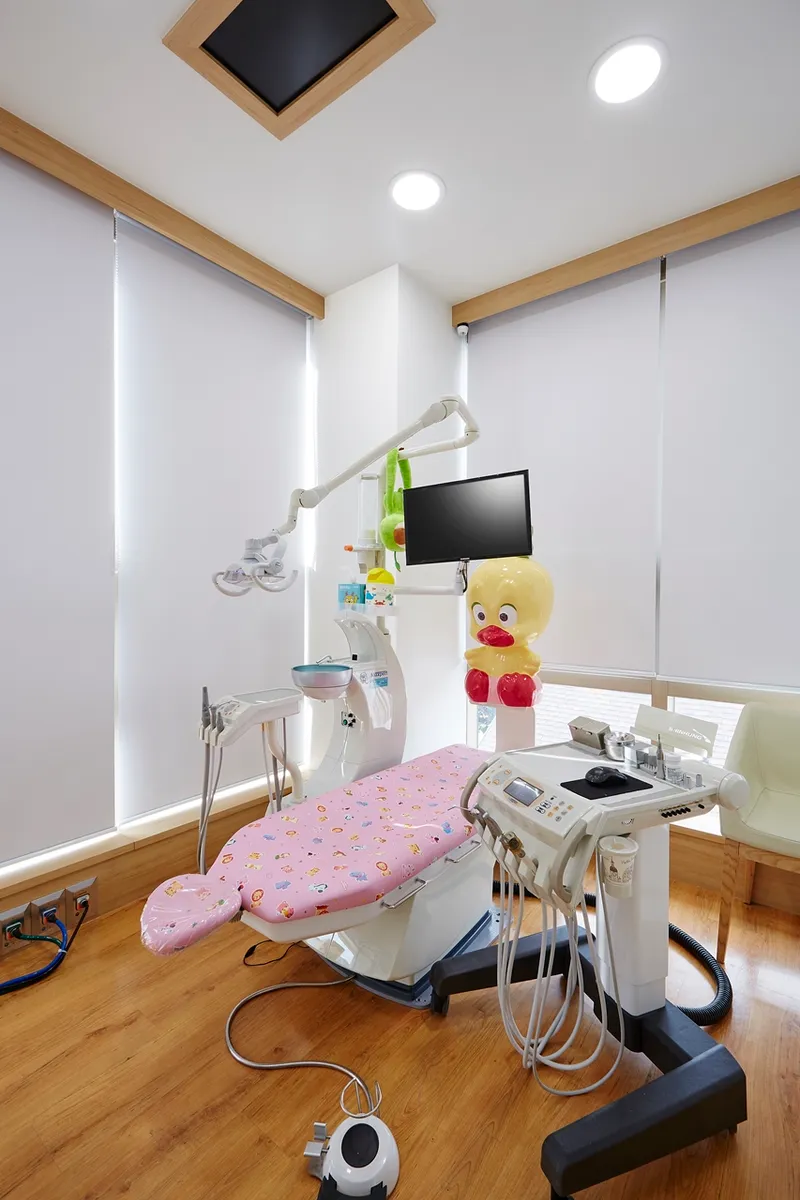 Yonsei Well Junior Dental Clinic Gangdong Myeongil Station