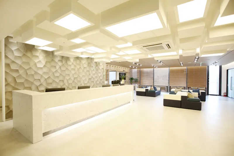 Anzlo Women's Hospital